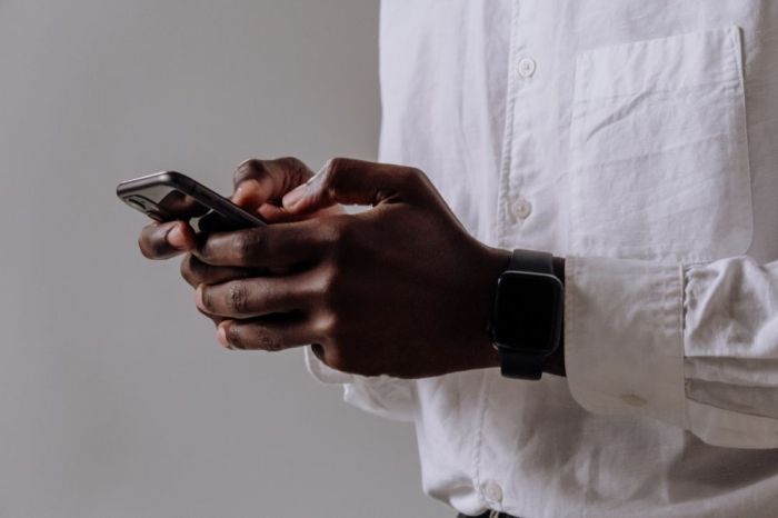 5 Cara Sederhana Menghindari Overthinking dalam Hubungan Tips Hindari Overthinking Akibat Media Sosial