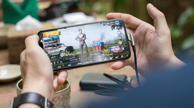 7 Game FPS Terbaik untuk Dimainkan di iPhone