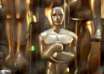Piala Oscar Sutradara Rusia Hilang dalam Bagasi Pesawat