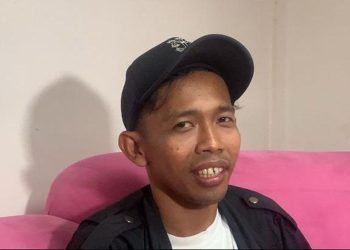 Dede Sunandar Memikirkan Cara Menjelaskan Anak Tentang Keputusan Cerai