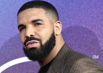 Drake Raih Rekor dengan Meluncurkan Tiga Album Sekaligus