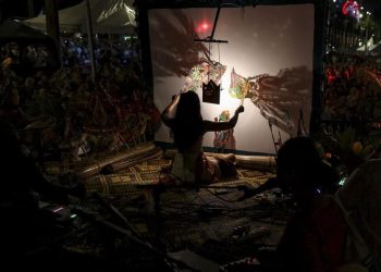 Perempuan Menguasai Panggung Wayang Kulit