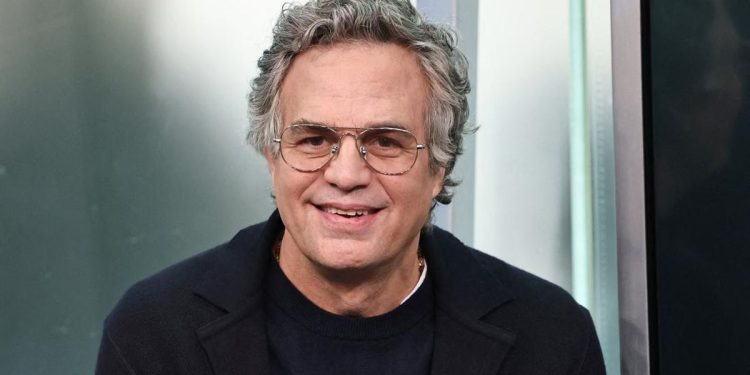 Mark Ruffalo Merasa Diblokir Paramount Karena Menentang Merger