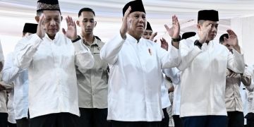 Prabowo Salat Id di Paris dan Gibran Salat di Masjid Istiqlal
