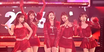 Lirik Lagu Iconic by Mistake Le Sserafim ILLIT Katseye Trending Nomor 3