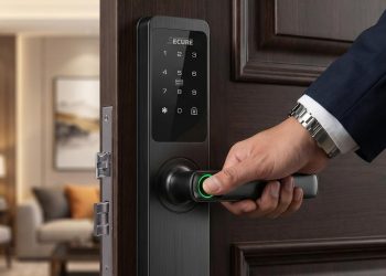 Kunci Pintu Digital Solusi Rumah Pintar yang Bikin Pencuri Frustrasi