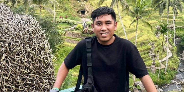 Kisah Sukses YouTuber 4 Jutaan Subscriber Awalanya Menggunakan HP Biasa