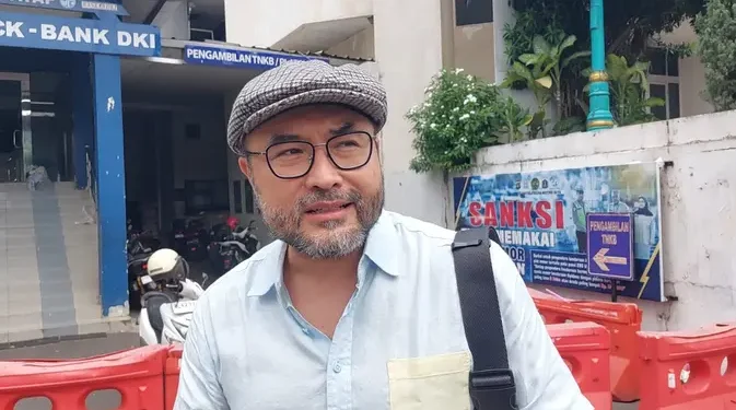 Surya Saputra Laporkan Akun Twitter ke Polisi karena Namanya Dicatut untuk Menghujat