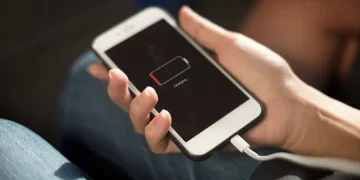 7 Kesalahan Umum yang Memperpendek Umur Baterai Ponsel Anda