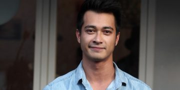 Kronologi Eza Gionino Memukul Roby Tremonti yang Jadi Viral