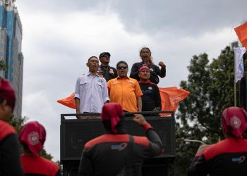 Minimnya Kesadaran Kelas Partai Buruh di Indonesia akibat Kooptasi Oligarki