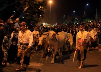 Dua Raja Klaim Gelar Kirab 1 Suro, Walikota Solo Diminta Terlibat Langsung