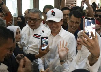 Saya Tetap Sama, Masih Warga Desa