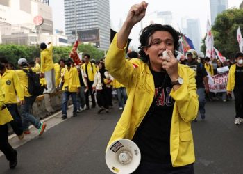 Tuntutan Mahasiswa Dalam Aksi Demonstrasi Hari Ini di Jakarta