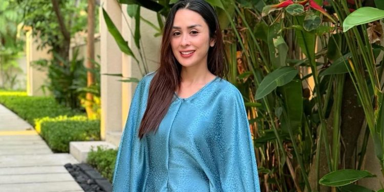 Selvi Kitty Mengumumkan Kehamilan Anak Kedua di Instagram