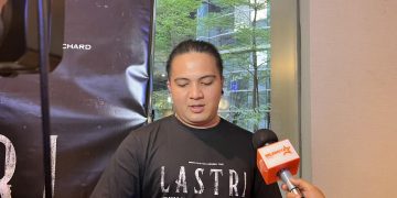 6 Fakta Nando Hilmy dan Gary Iskak di Film Lastri Arwah Kembang Desa untuk Almarhum