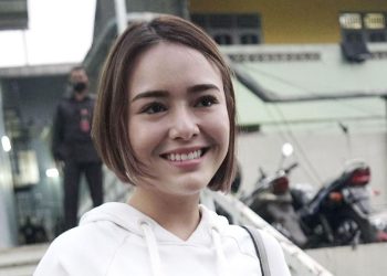 Amanda Manopo Kunjungi Polisi, Apa yang Terjadi?
