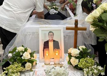 Tangis Istri Temon Menggema di Pemakaman: Sampai Jumpa Sayangku