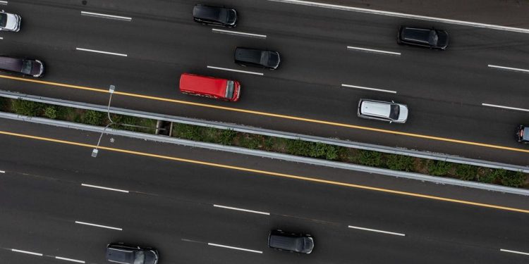 Waspadai Sikap Lane Hogger di Jalan Tol