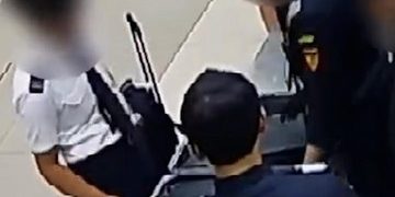 Pilot Malaysia Ditangkap Karena Narkoba Bawa Botol Urine Kamuflase