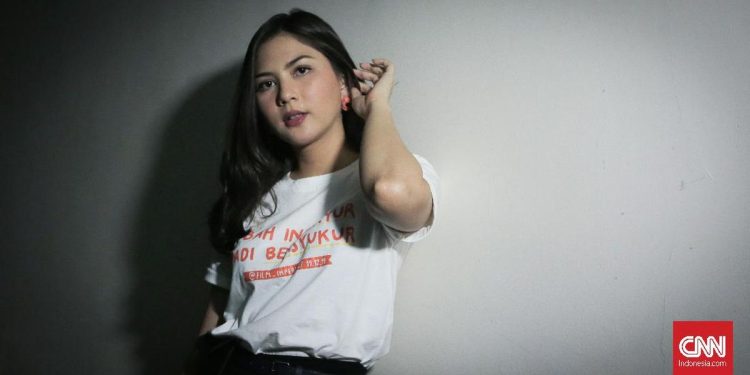Klarifikasi Lengkap Jessica Mila Terkait Pulau Padar
