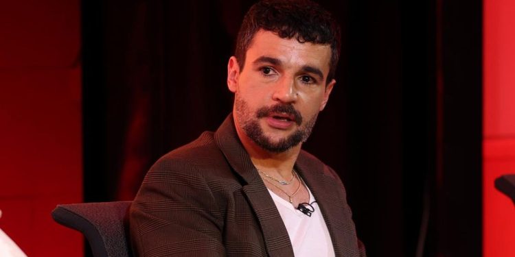 Christopher Abbott Mengaku Sedikit Kecewa Diumumkan sebagai Profesor X Baru